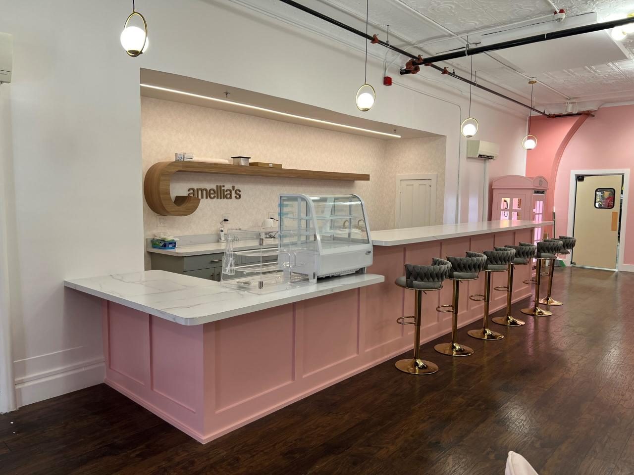 Bakery counter with quartz top